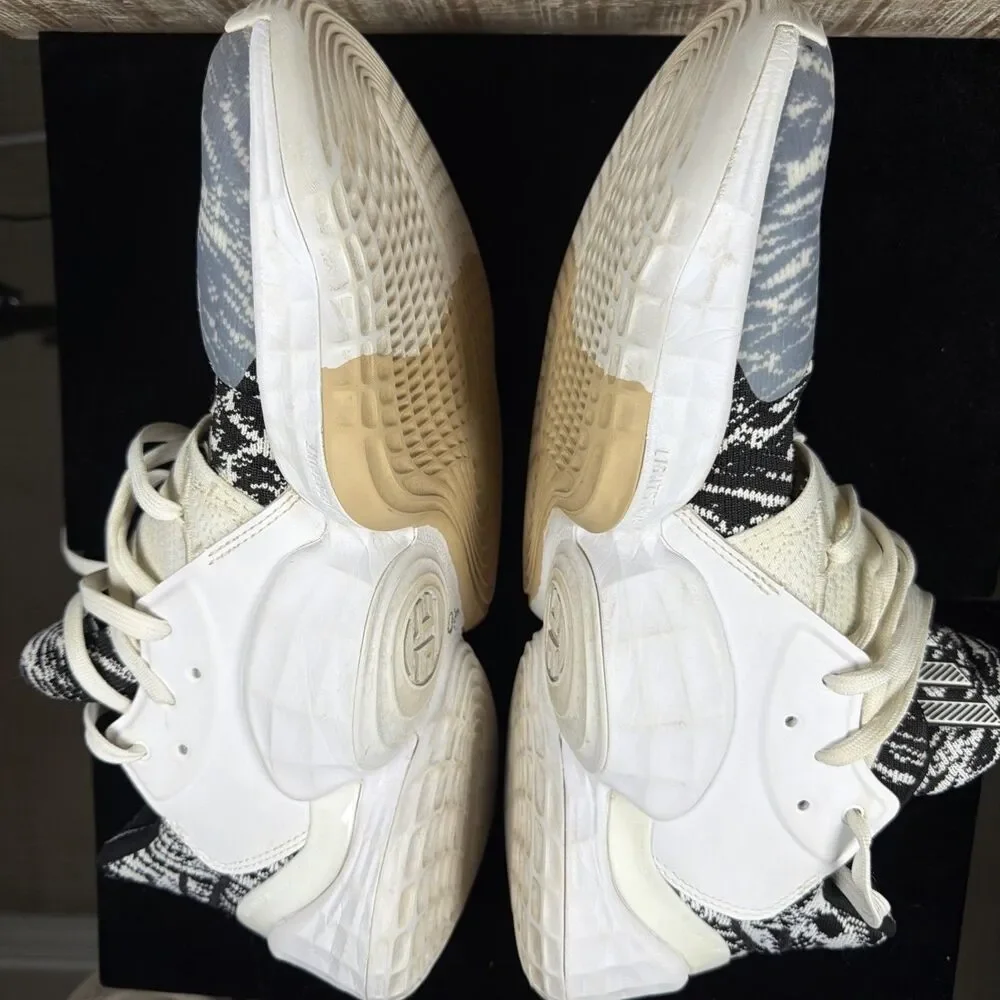 Adidas Harden Vol. 4 “Crossing Guards” Shoes Size 11.5